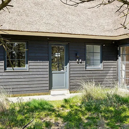 Amazing In Henne With Kitchen * Henne Strand