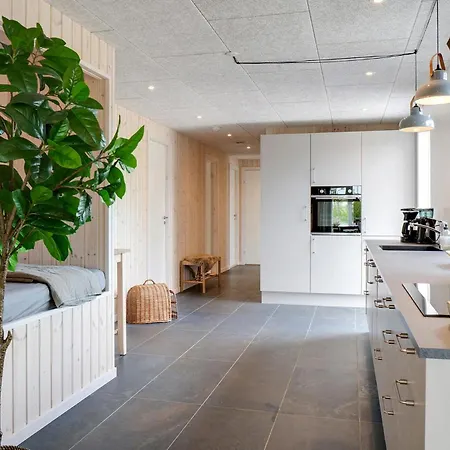 Amazing In Henne With Kitchen * Хенне-Странн