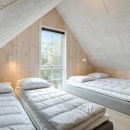 Amazing In Henne With Kitchen Дом отдыха *